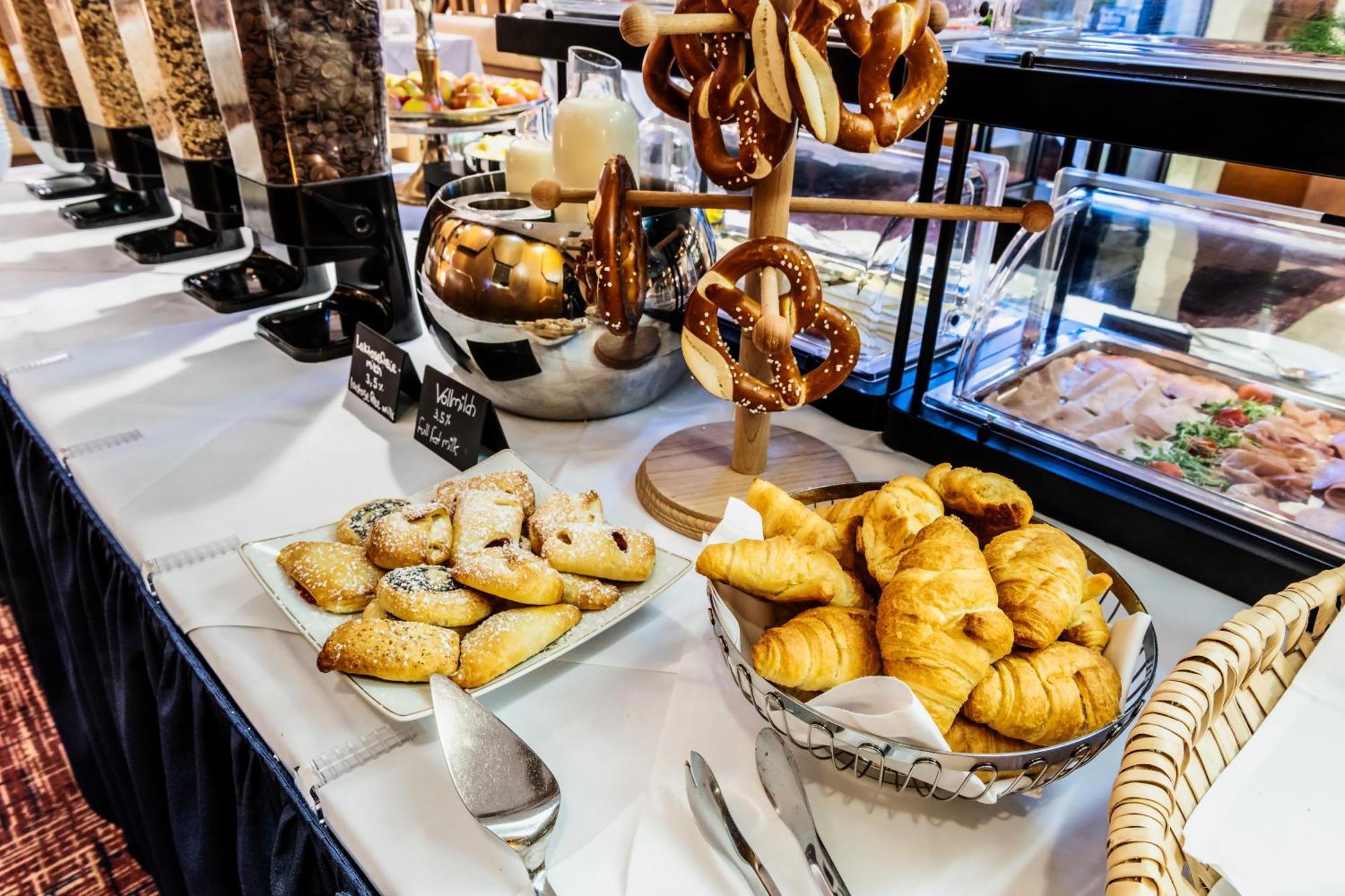 Gaestehaus Sophienstrasse シュトゥットガルト エクステリア 写真